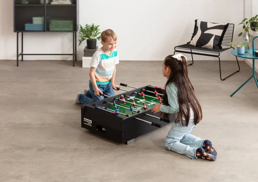 Bandito Mini Tafelvoetbal met Telescopische Stangen - Zwart - Tweedekans