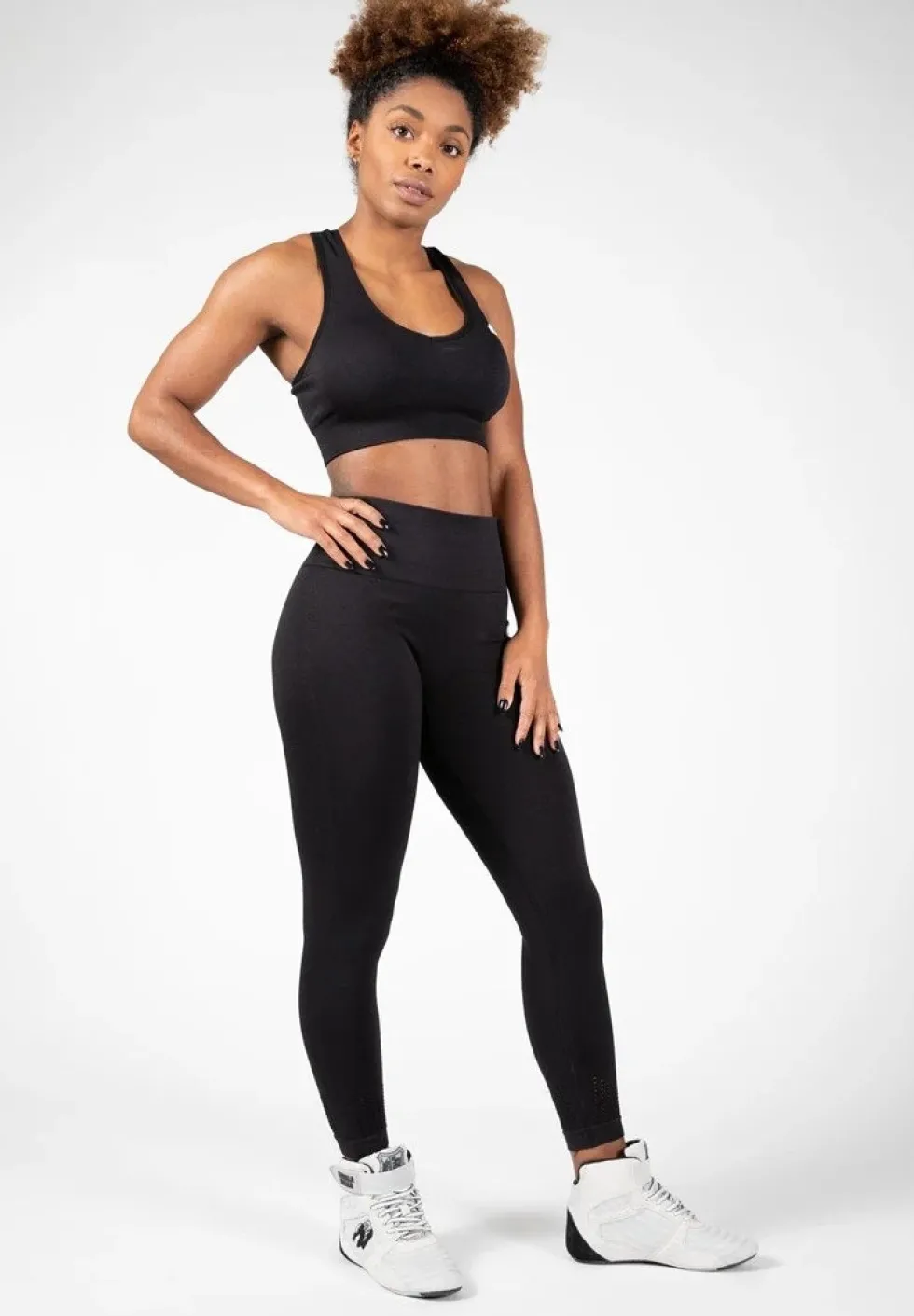 Gorilla Wear Neiro Seamless Sportbeha - Zwart