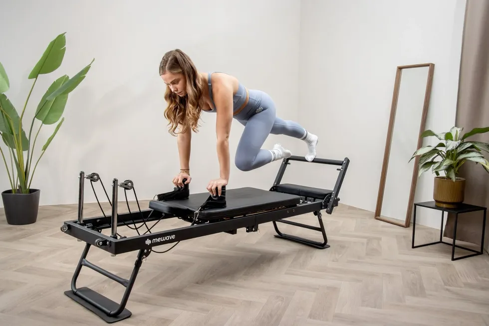 Mewave Pilates Reformer Pro - Zwart