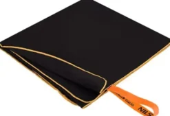 NILS Aqua Microvezel Handdoek - Zwart/Oranje - 180 x 100 cm