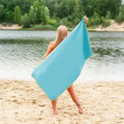 NILS Microvezel Handdoek - Blauw/Groen - 140 x 70 cm