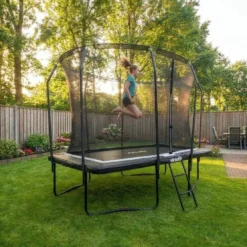 VirtuFit Premium Rechthoekige Trampoline met Veiligheidsnet - Zwart - 183 x 274 cm - Gratis trap