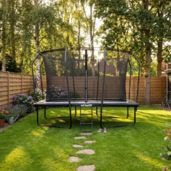 VirtuFit Premium Rechthoekige Trampoline met Veiligheidsnet - Zwart - 244 x 366 cm - Gratis trap