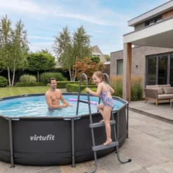 VirtuFit Zwembadtrap 84 cm - Universeel