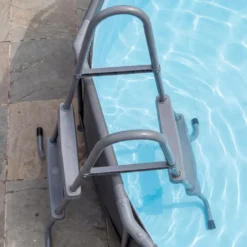 VirtuFit Zwembadtrap 84 cm - Universeel
